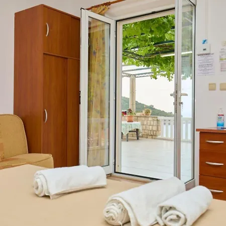 Apartament In With Sea View, Terrace, Air Conditioning, Wifi 5197-4 *