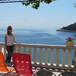 In With Sea View, Terrace, Air Conditioning, Wifi 5197-4 Apartman Saplunara