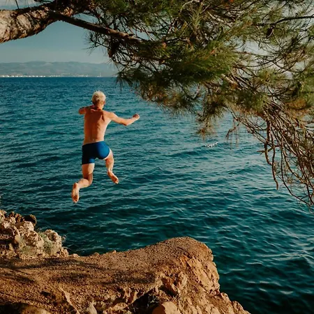 In With Sea View, Terrace, Air Conditioning, Wifi 5197-4 דירה *