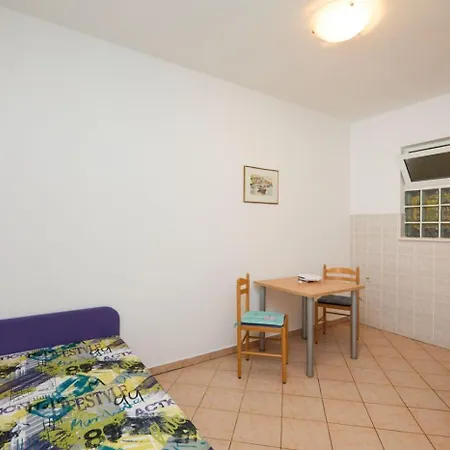 In With Sea View, Terrace, Air Conditioning, Wifi 5197-4 Lägenhet Saplunara